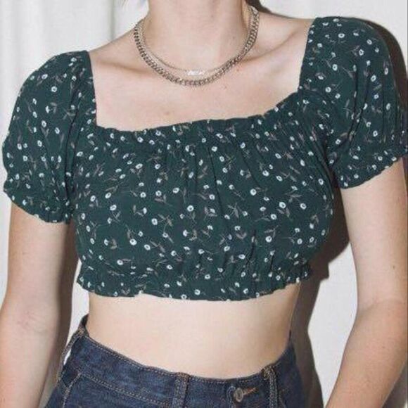 Brandy Melville Green and White Floral Mira Top Size Small - Picture 1 of 10